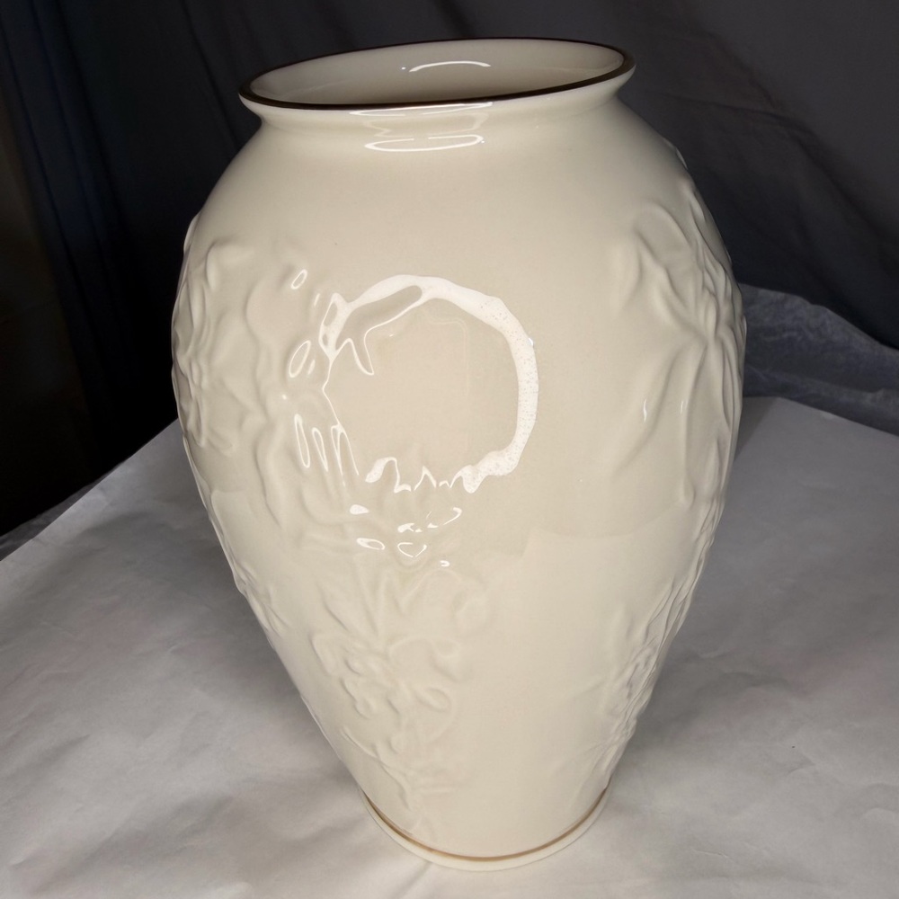 Lenox Cream Ceramic Vase